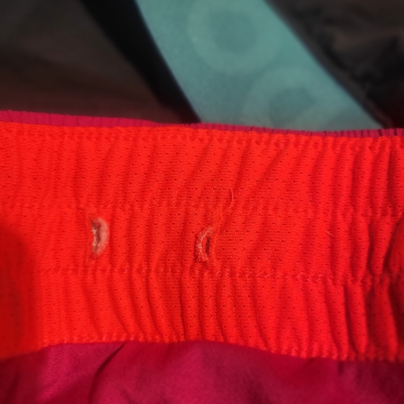 2-pack Nike DRI-FIT women's shorts. - Picture 6 of 7